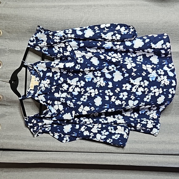 MICHEAL KORS COLD SHOULDER BLOUSE IN NAVY & WHITE SIZE PXL - Picture 3 of 8